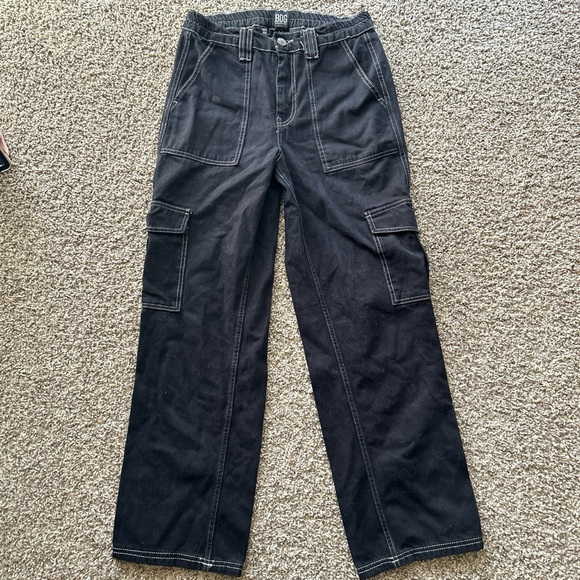 BDG Denim - BDG Contrast Stitch Skate Jean in Black w/ white stitching, labeled size W27.